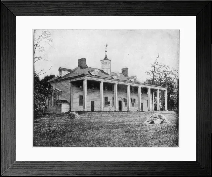 Framed Print : George Washingtons home, Mount Vernon, Virginia, late 19th century. Artist: John L Stoddard Framed Print : George Washingtons home, Mount Vernon, Virginia, late 19th century. Artist: John L Stoddard