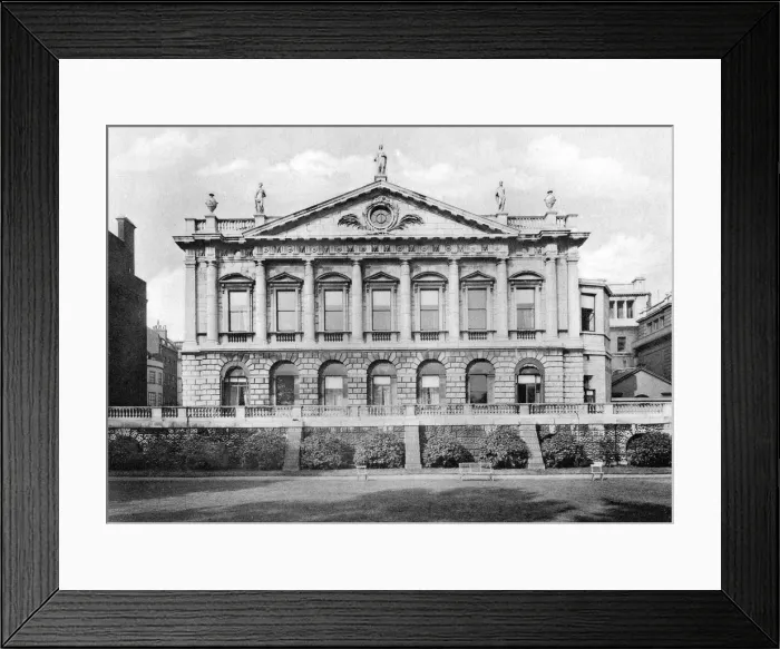Framed Print : Spencer House, St James, 1908. Artist: Bedford Lemere and Company Framed Print : Spencer House, St James, 1908. Artist: Bedford Lemere and Company