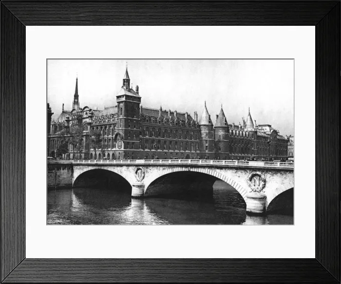 Framed Print : View of the Courts of Justice and the Pont Neuf from the River Seine, Paris, 1931. Artist: Ernest Flammarion Framed Print : View of the Courts of Justice and the Pont Neuf from the River Seine, Paris, 1931. Artist: Ernest Flammarion