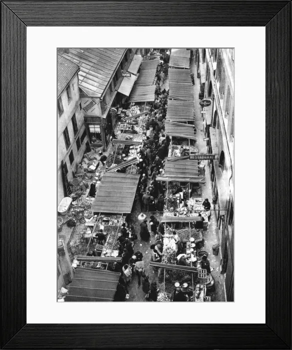 Framed Print : The picturesque market in Passage Berryer, Paris, 1931. Artist: Ernest Flammarion Framed Print : The picturesque market in Passage Berryer, Paris, 1931. Artist: Ernest Flammarion