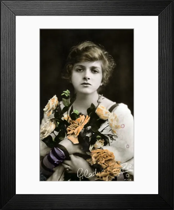 Framed Print : Gladys Cooper (1888-1971), English actress, early 20th century Framed Print : Gladys Cooper (1888-1971), English actress, early 20th century