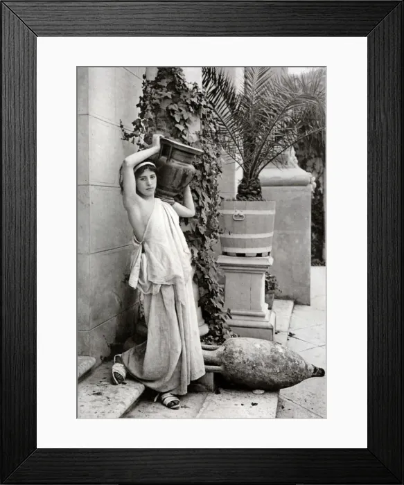 Framed Print : A young woman carrying a Roman vase on her shoulder, 1902-1903. Artist: Antonio Canovas Framed Print : A young woman carrying a Roman vase on her shoulder, 1902-1903. Artist: Antonio Canovas