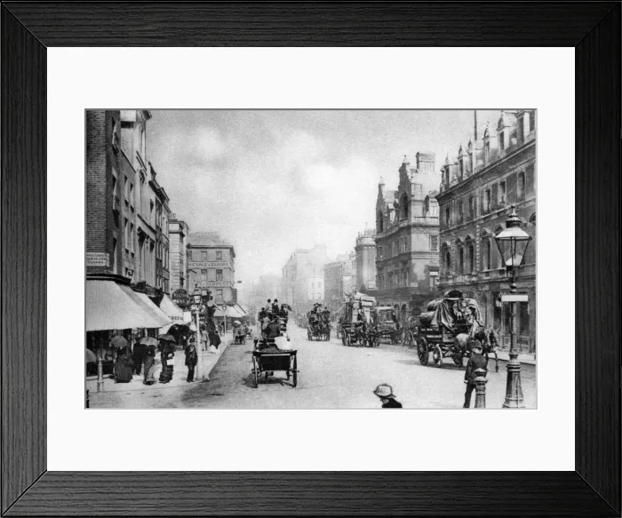 Framed Print : Oxford Street, London, 1880s (1926-1927) Framed Print : Oxford Street, London, 1880s (1926-1927)