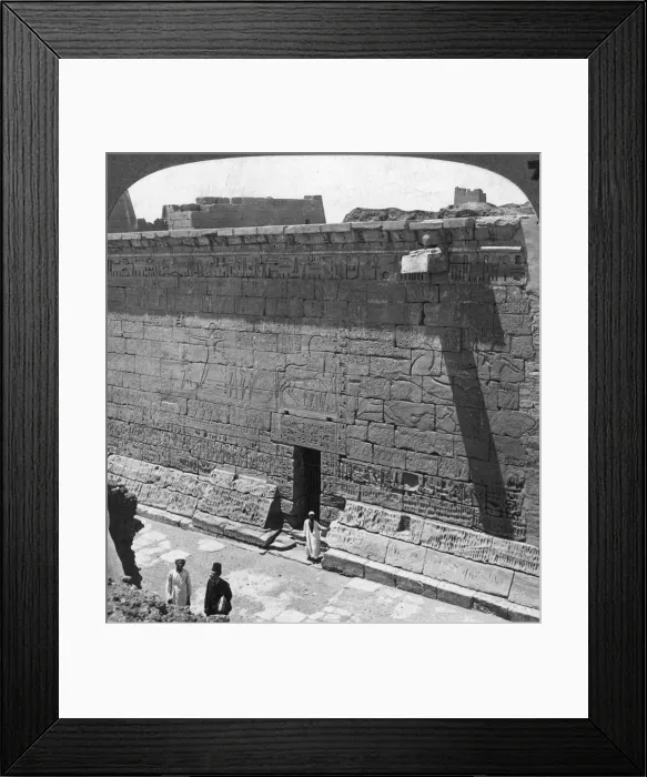 Framed Print : Scenes of battle and the chase carved on a wall at Medinet Habu, Thebes, Egypt, 1905. Artist: Underwood & Underwood Framed Print : Scenes of battle and the chase carved on a wall at Medinet Habu, Thebes, Egypt, 1905. Artist: Underwood & Underwood
