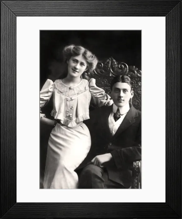 Framed Print : Phyllis Dare (1890-1975), English actress, 1906 Framed Print : Phyllis Dare (1890-1975), English actress, 1906