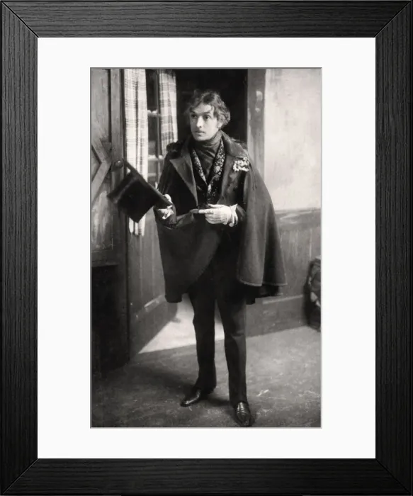 Framed Print : John Martin-Harvey (1863-1944), English actor, early 20th century. Artist: London Stereoscopic & Photographic Co Framed Print : John Martin-Harvey (1863-1944), English actor, early 20th century. Artist: London Stereoscopic & Photographic Co