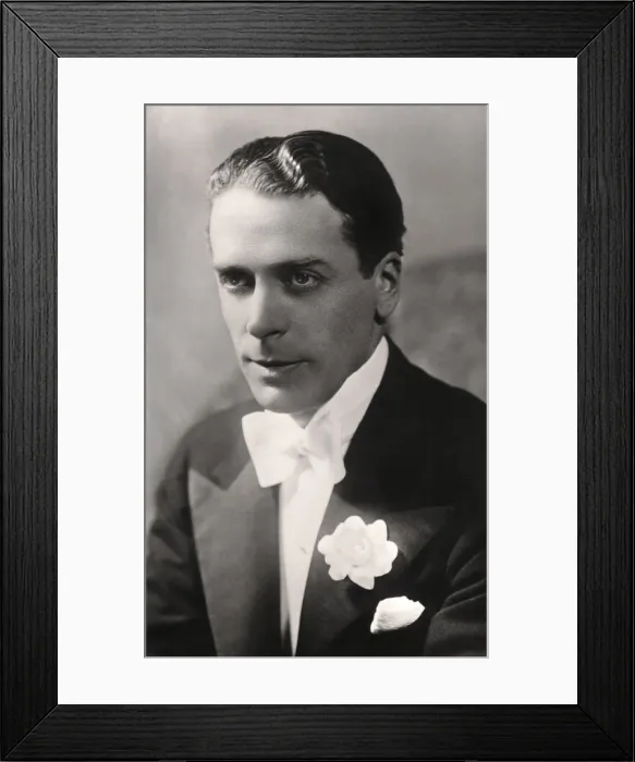 Framed Print : Jack Buchanan (1891-1957), Scottish actor, early 20th century. Artist: Stage Photo Company Framed Print : Jack Buchanan (1891-1957), Scottish actor, early 20th century. Artist: Stage Photo Company