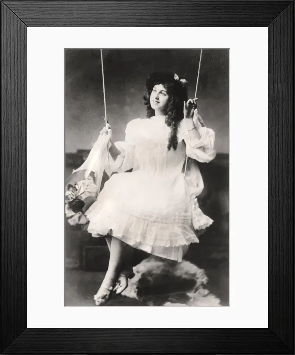 Framed Print : Christine Raynor, actress, 1907 Framed Print : Christine Raynor, actress, 1907