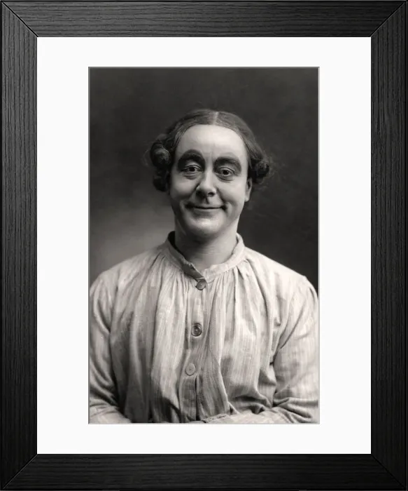 Framed Print : George Robey (1869-1954), music hall entertainer, 1907. Artist: Rotary Photo Framed Print : George Robey (1869-1954), music hall entertainer, 1907. Artist: Rotary Photo