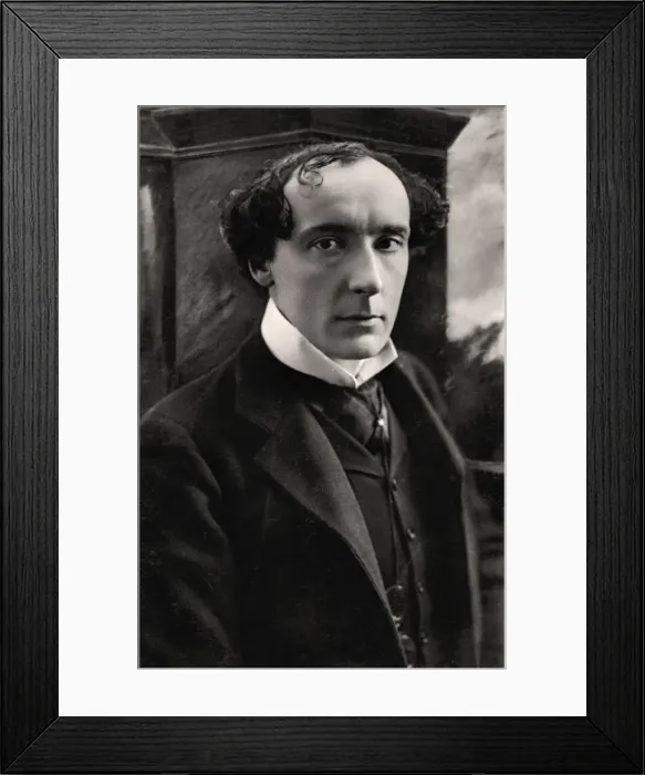 Framed Print : Harry Brodribb Irving (1870-1919), English actor, early 20th century. Artist: Vandyk Framed Print : Harry Brodribb Irving (1870-1919), English actor, early 20th century. Artist: Vandyk
