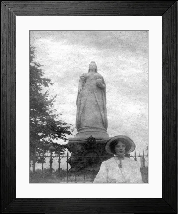 Framed Print : Queen Victorias statue, College Green, Bristol, 20th century. Artist: Joseph Edgar Boehm Framed Print : Queen Victorias statue, College Green, Bristol, 20th century. Artist: Joseph Edgar Boehm