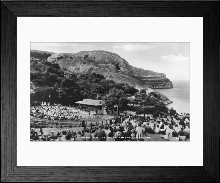 Framed Print : Happy Valley entertainers, Llandudno, 20th century Framed Print : Happy Valley entertainers, Llandudno, 20th century