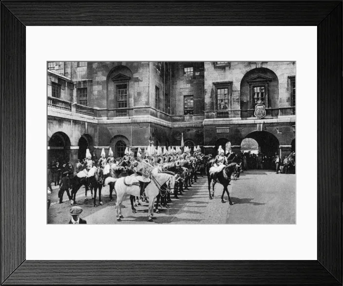 Framed Print : Royal Horse Guards, changing guard, London, 1915 Framed Print : Royal Horse Guards, changing guard, London, 1915