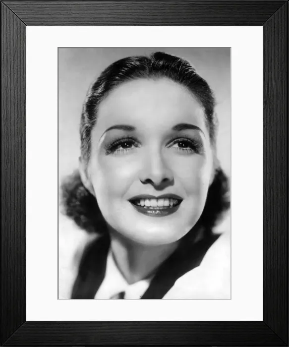 Framed Print : Dorothy Lamour (1914-1996), American actress, c1930s-c1940s Framed Print : Dorothy Lamour (1914-1996), American actress, c1930s-c1940s