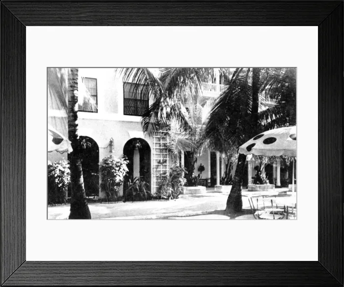 Framed Print : The Royal Victoria Hotel, Nassau, Bahamas, c1900s Framed Print : The Royal Victoria Hotel, Nassau, Bahamas, c1900s