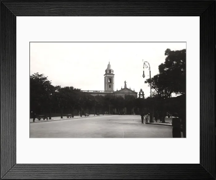 Framed Print : The Capilla del Pilar, La Recoleta cemetery, Buenos Aires, Argentina, c1900s