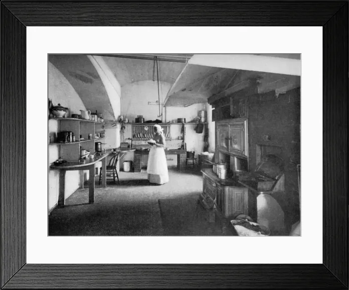 Framed Print : The White House kitchen, Washington DC, USA, 1908 Framed Print : The White House kitchen, Washington DC, USA, 1908