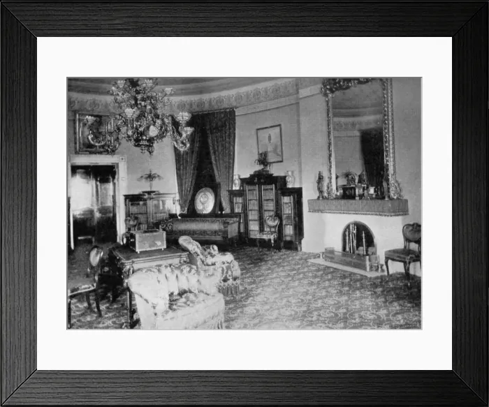 Framed Print : The Oval Sitting-room at the White House, Washington DC, USA, 1908 Framed Print : The Oval Sitting-room at the White House, Washington DC, USA, 1908