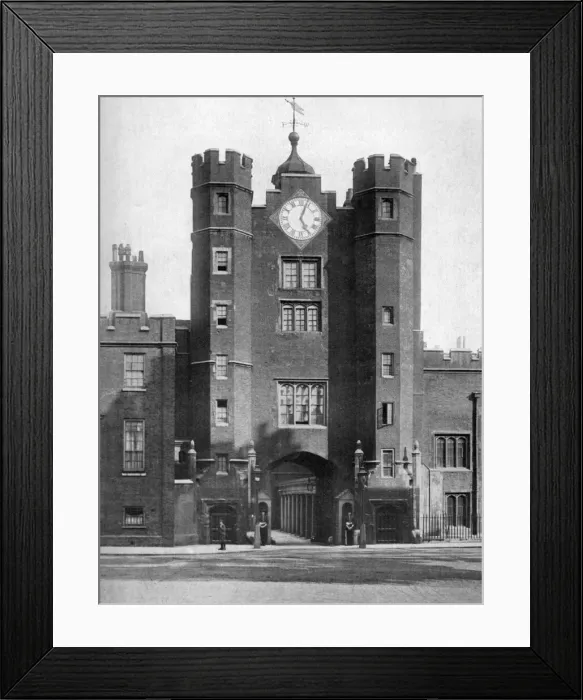 Framed Print : Gatehouse of St Jamess Palace, London, 1924-1926 Framed Print : Gatehouse of St Jamess Palace, London, 1924-1926