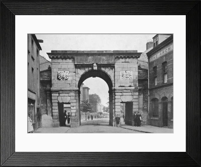 Framed Print : Bishops Gate, Londonderry, 1924-1926. Artist: WA Green Framed Print : Bishops Gate, Londonderry, 1924-1926. Artist: WA Green
