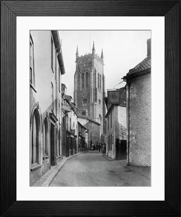 Framed Print : The High Street, Cromer, Norfolk, 1924-1926. Artist: Francis Frith & Co Framed Print : The High Street, Cromer, Norfolk, 1924-1926. Artist: Francis Frith & Co