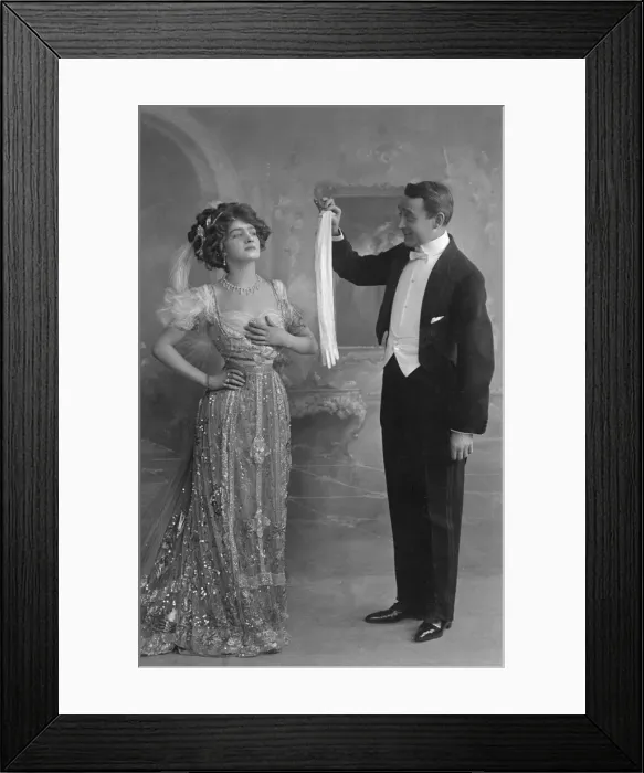 Framed Print : Lily Elsie and Joseph Coyne in The Merry Widow, c1907 Framed Print : Lily Elsie and Joseph Coyne in The Merry Widow, c1907