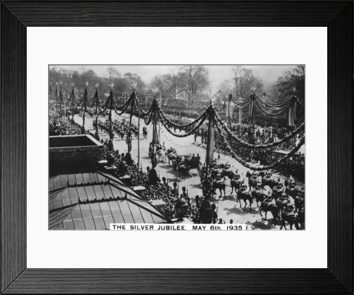 Framed Print : King George Vs Silver Jubilee, London, 6th May, 1935 Framed Print : King George Vs Silver Jubilee, London, 6th May, 1935