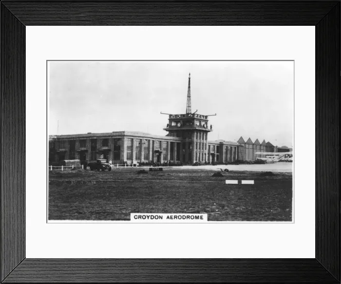 Framed Print : Croydon Aerodrome, 1936 Framed Print : Croydon Aerodrome, 1936