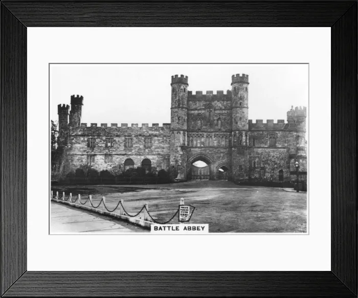 Framed Print : Great Gatehouse, Battle Abbey, East Sussex, 1937 Framed Print : Great Gatehouse, Battle Abbey, East Sussex, 1937