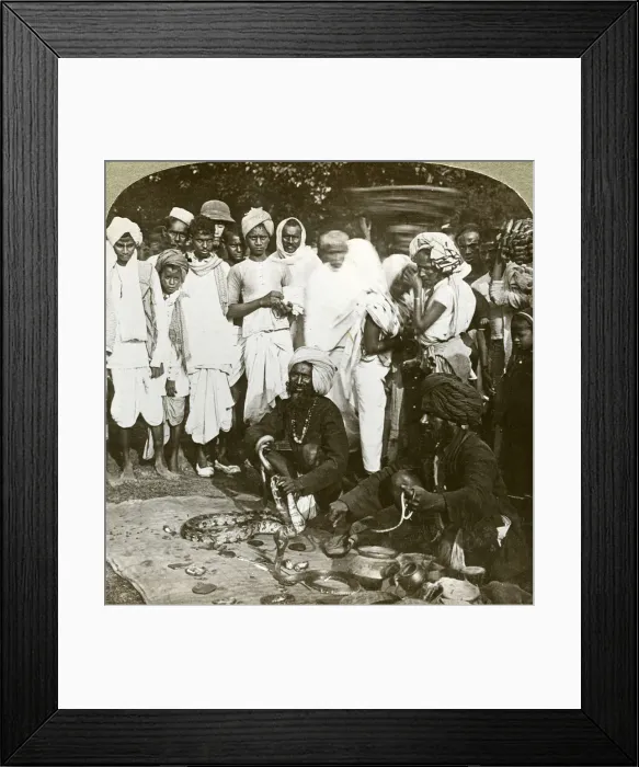 Framed Print : Snake charmer, Calcutta, India, c1900s(?). Artist: Underwood & Underwood Framed Print : Snake charmer, Calcutta, India, c1900s(?). Artist: Underwood & Underwood