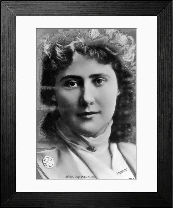 Framed Print : Lily Hanbury (1874-1908), English actress, early 20th century. Artist: Stereoscopic Company Framed Print : Lily Hanbury (1874-1908), English actress, early 20th century. Artist: Stereoscopic Company