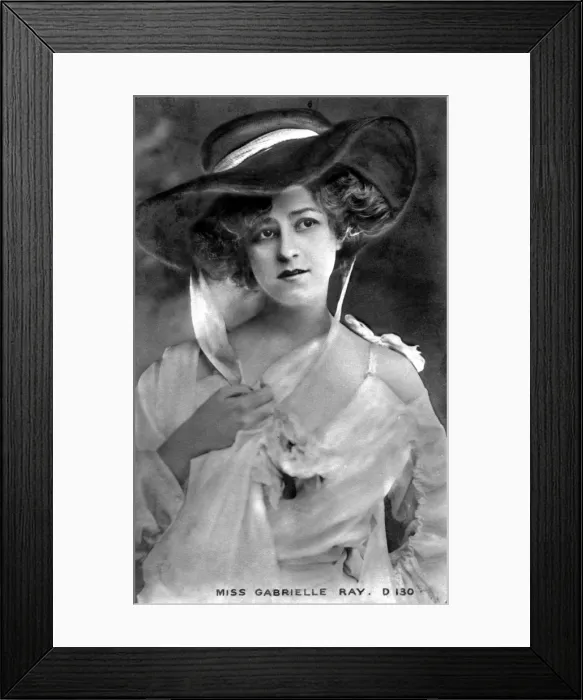 Framed Print : Gabrielle Ray (1883-1973), English actress, early 20th century Framed Print : Gabrielle Ray (1883-1973), English actress, early 20th century