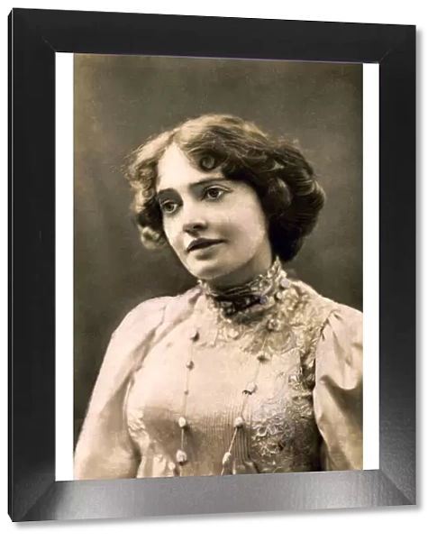 Dorothea Baird (1875-1933), English actress, 1903. Artist: Rotary Photo