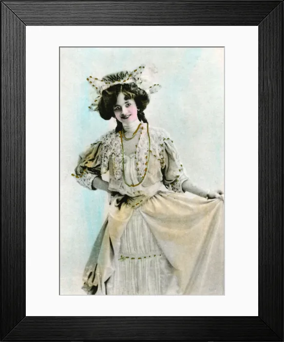 Framed Print : Gertie Millar (1879-1952), English actress and singer, 1906. Artist: Davidson Brothers Framed Print : Gertie Millar (1879-1952), English actress and singer, 1906. Artist: Davidson Brothers