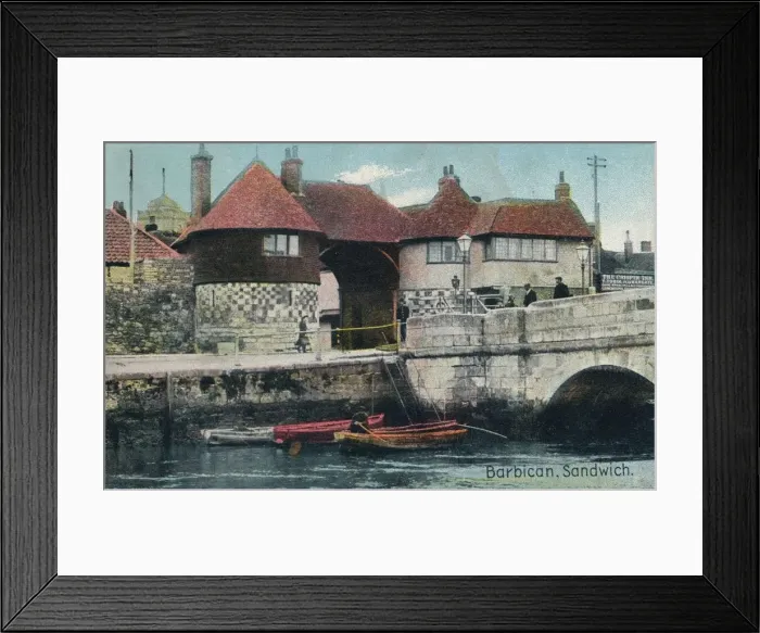 Framed Print : The Barbican, Sandwich, Kent, c1905 Framed Print : The Barbican, Sandwich, Kent, c1905