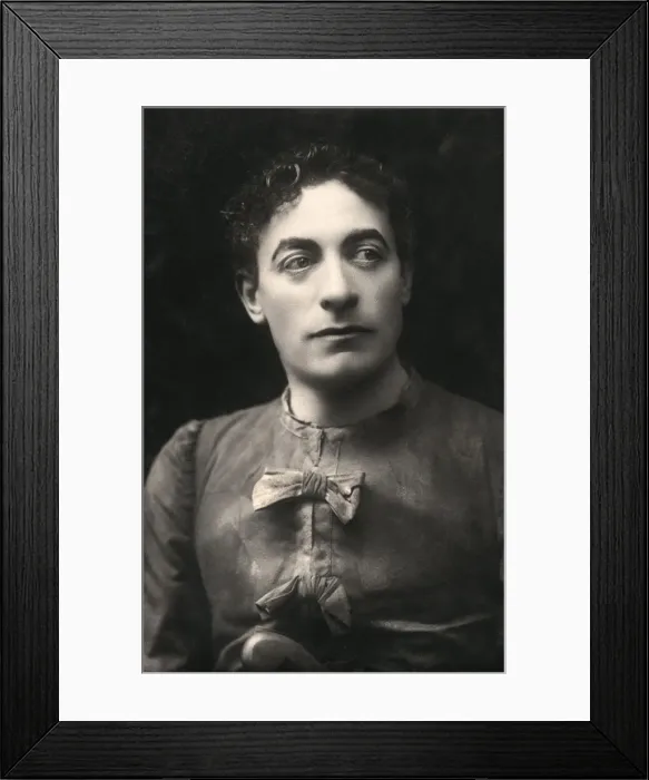 Framed Print : Lewis Waller (1860-1915), English actor, early 20th century. Artist: Dover Street Studios Framed Print : Lewis Waller (1860-1915), English actor, early 20th century. Artist: Dover Street Studios