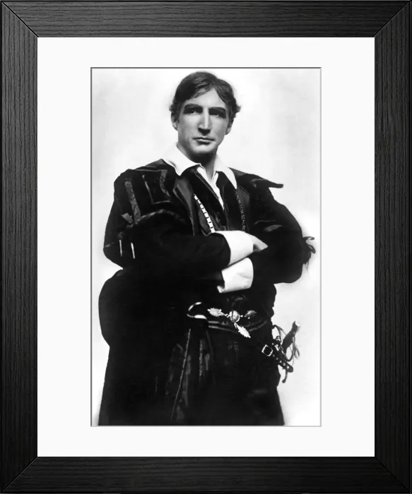 Framed Print : Jerrold Robertshaw (1866-1941), English actor, early 20th century. Artist: J Beagles & Co Framed Print : Jerrold Robertshaw (1866-1941), English actor, early 20th century. Artist: J Beagles & Co