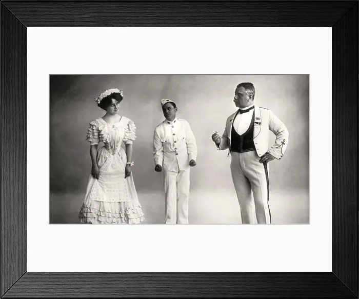 Framed Print : Florence Jameson, Reginald Switz and Alfred clarke in a scene from The Blue Moon, 20th century. Artist: Foulsham and Banfield Framed Print : Florence Jameson, Reginald Switz and Alfred clarke in a scene from The Blue Moon, 20th century. Artist: Foulsham and Banfield