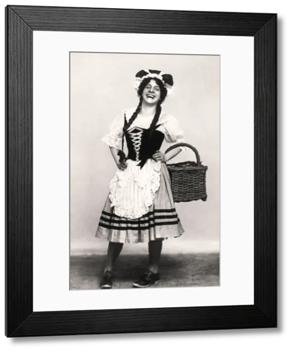 Framed Print : Fanny Fields, actress, early 20th century. Artist: Rotary Photo