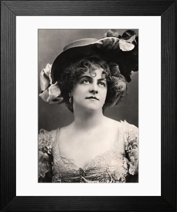 Framed Print : Marie Studholme (1875-1930), English actress, 1907. Artist: Ellis & Walery Framed Print : Marie Studholme (1875-1930), English actress, 1907. Artist: Ellis & Walery