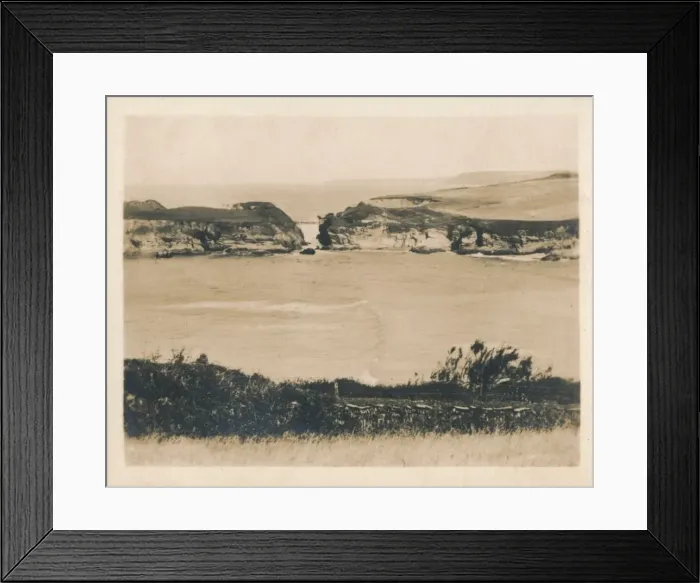 Framed Print : Newquay - Porth Bridge, 1927 Framed Print : Newquay - Porth Bridge, 1927