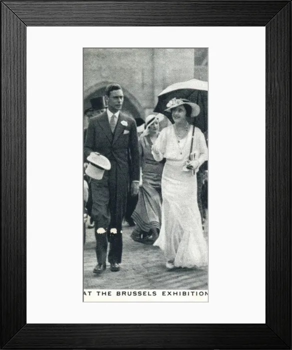 Framed Print : At the Brussels Exhibition, 1935 (1937) Framed Print : At the Brussels Exhibition, 1935 (1937)