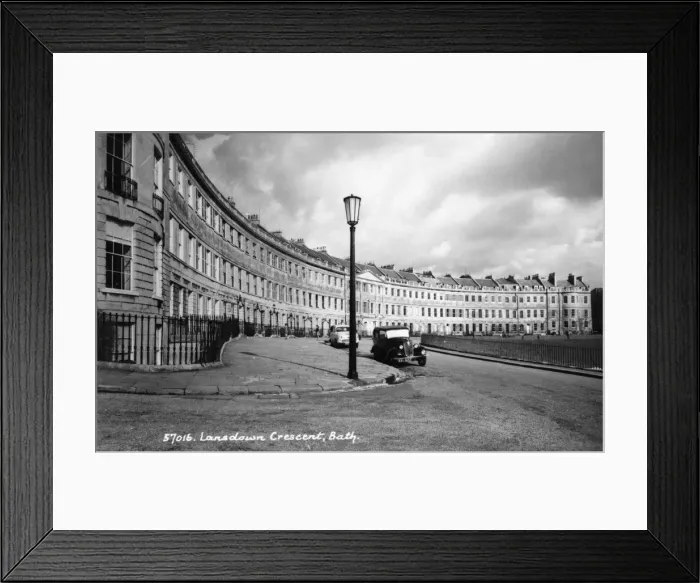 Framed Print : Lansdown Crescent, Bath, 1909. Artist: EA Sweetman & Son Ltd Framed Print : Lansdown Crescent, Bath, 1909. Artist: EA Sweetman & Son Ltd