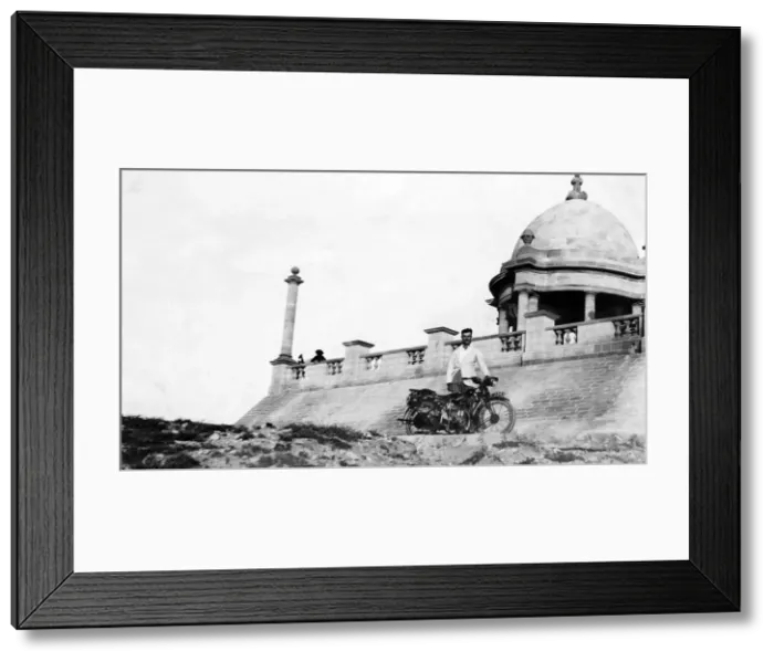 Framed Print : Karachi Pier, c1927 Framed Print : Karachi Pier, c1927
