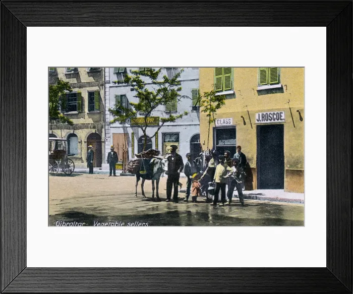 Framed Print : Vegetable sellers, Gibraltar, 1945 Framed Print : Vegetable sellers, Gibraltar, 1945