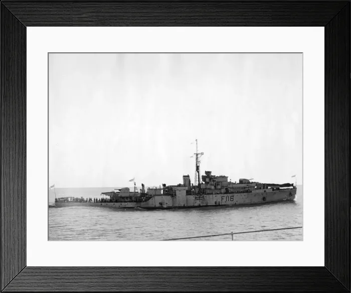 Framed Print : HMS Amethyst, after action on the Yangtze River, 20th April 1949 Framed Print : HMS Amethyst, after action on the Yangtze River, 20th April 1949
