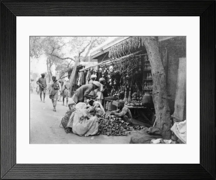 Framed Print : Shisha shop, Howshera, 1917 Framed Print : Shisha shop, Howshera, 1917