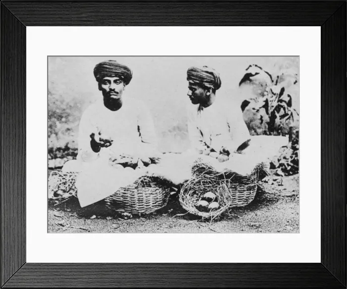 Framed Print : Hindu fruit sellers, India, 20th century Framed Print : Hindu fruit sellers, India, 20th century