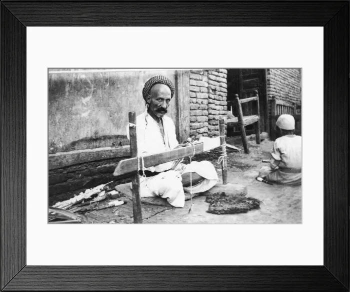 Framed Print : Weaver, Muttra, 1917 Framed Print : Weaver, Muttra, 1917