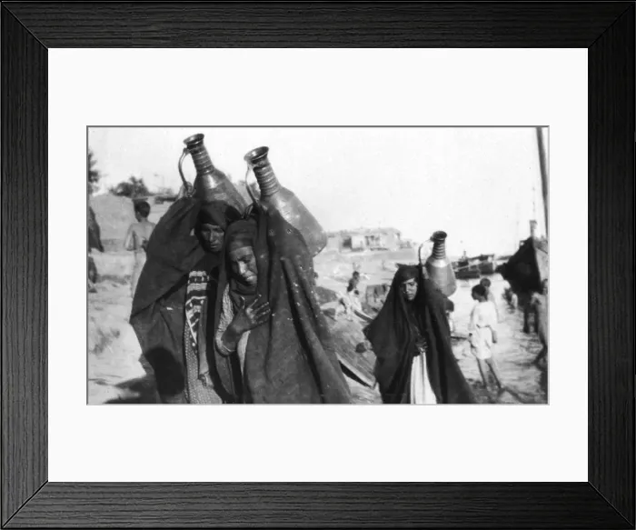Framed Print : Female water carriers, Amarah, Iraq, 1917-1919 Framed Print : Female water carriers, Amarah, Iraq, 1917-1919